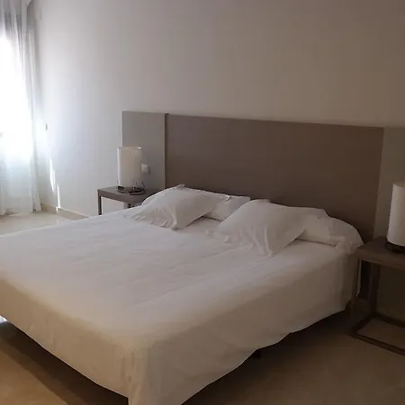 Mimosas Banus 4* מארבלה